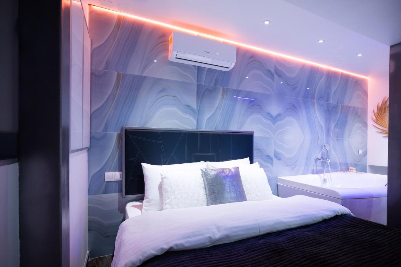 Apartment Grecheskie Odessa Dış mekan fotoğraf